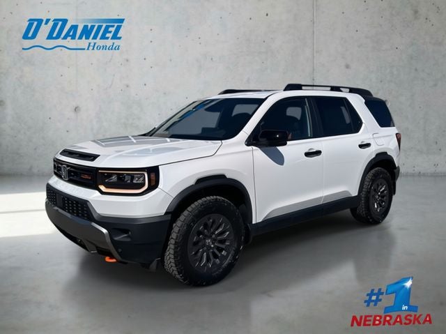 2026 Honda Passport TrailSport in Platinum White Pearl — front three-quarter view