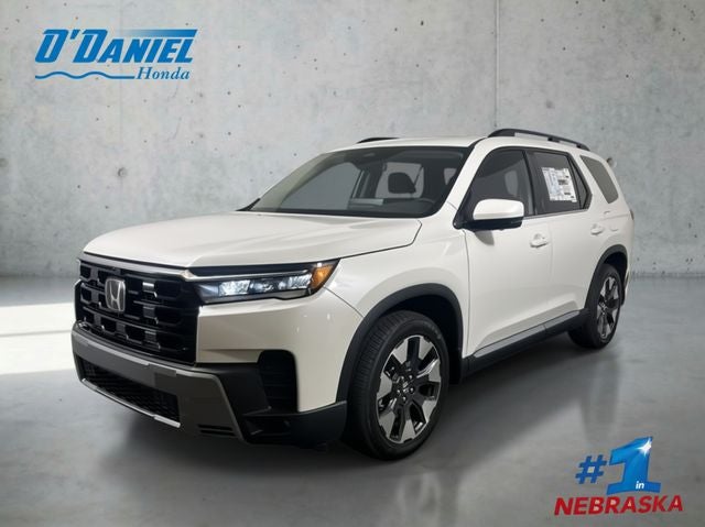 2026 Honda Pilot Elite in Platinum White Pearl — front three-quarter view
